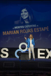 Llega «Mentes Expertas» al Ángel Bustelo